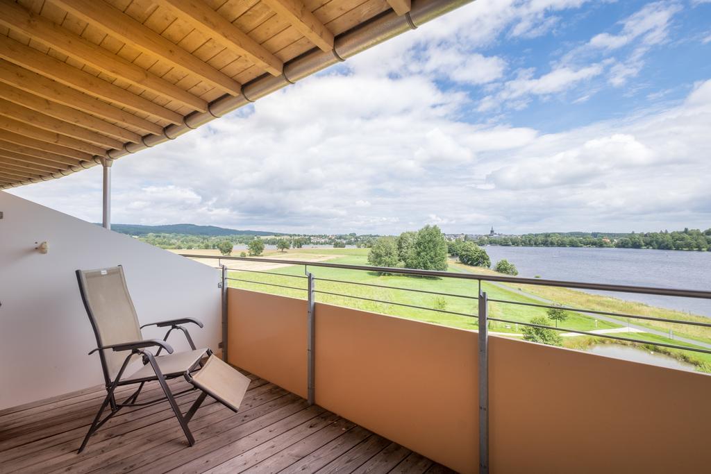Gesundheitshotel Weissenstadt Am See Exterior photo